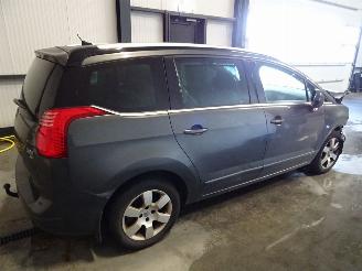 Peugeot 5008 1.6 HDI picture 3
