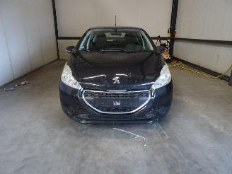 Sloopauto Peugeot 208 1.4 VTI 2012/6