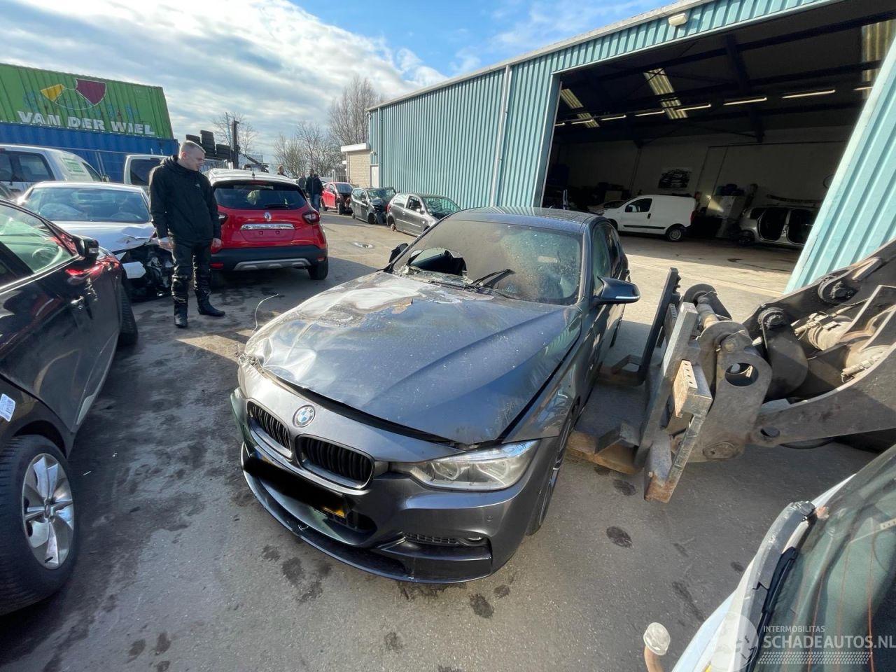 BMW 3-serie F30 330E M pakkage hybride