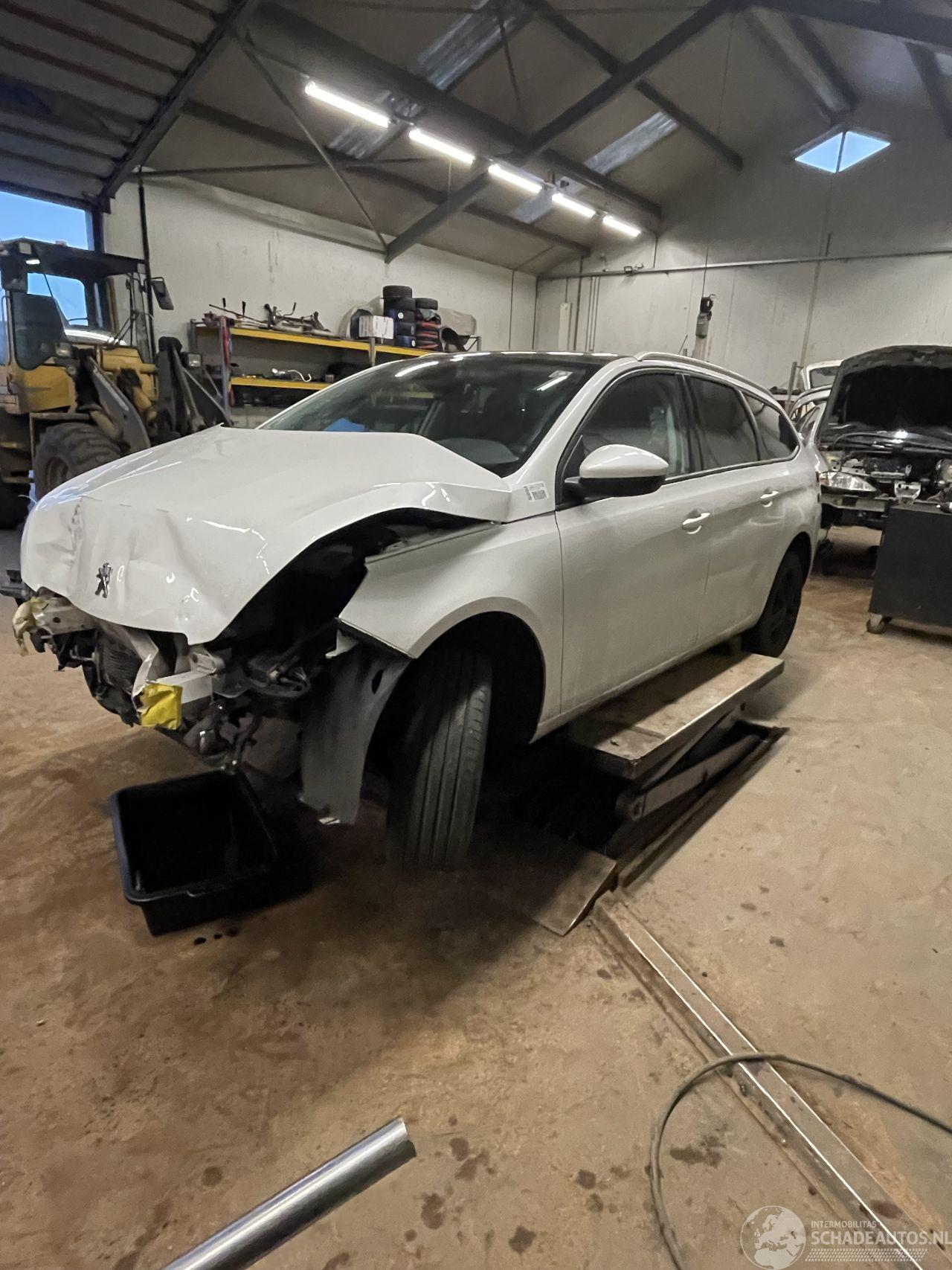 Peugeot 308 308 sw 1.6 ehdi