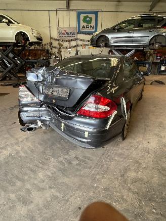 Mercedes CLK 220 CDI AMG Pakket picture 3