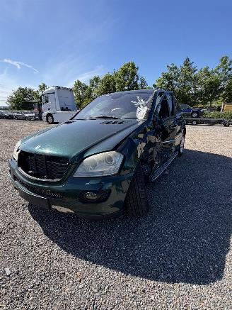 Démontage voiture Mercedes ML 320 CDI 2005/1