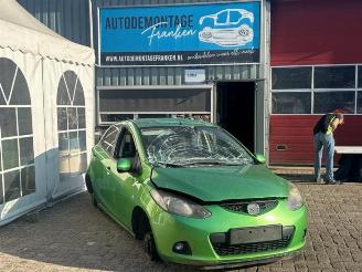 Coche siniestrado Mazda 2 2 (DE), Hatchback, 2007 / 2015 1.5 16V S-VT 2008/2