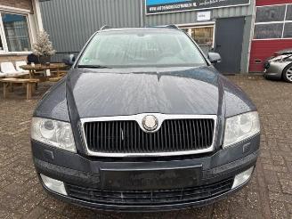 Skoda Octavia Octavia Combi (1Z5), Combi 5-drs, 2004 / 2013 1.9 TDI picture 2
