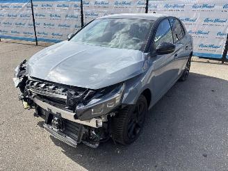 Schadeauto Opel Corsa Level 4 1.2 Turbo (74kW) Automaat 2025/3