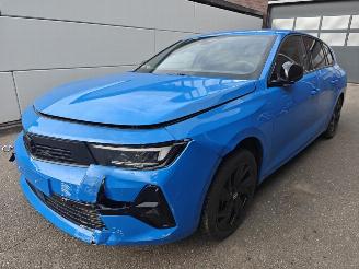 Avarii autoturisme Opel Astra Sports Tourer Level 4 Plug-in-Hybrid | 360° | LED | Keyless 2025/8
