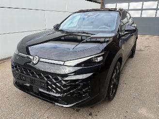 Schadeauto Volkswagen T-Roc 1.5 eTSI 110 kW R-Line 2026/7