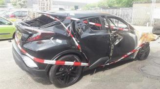 Toyota C-HR C-HR (X1,X5), SUV, 2016 1.8 16V Hybrid picture 5