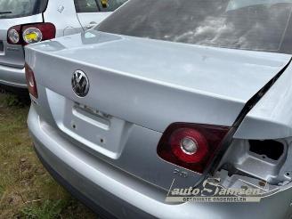 Volkswagen Jetta Jetta III (1K2), Sedan, 2005 / 2010 1.4 TSI 170 16V picture 13