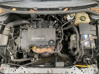 Opel Astra SPORTS TOURER picture 11