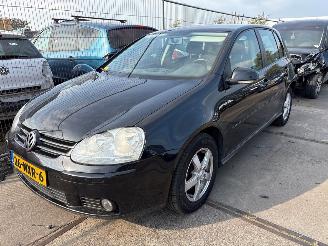 Unfallwagen Volkswagen Golf  2006/11