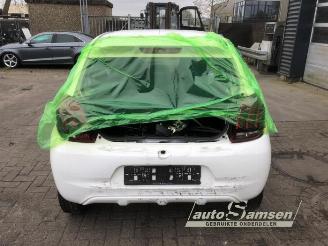 Peugeot 108 108, Hatchback, 2014 1.0 12V VVT-i picture 5