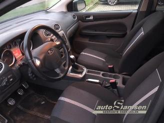 Ford Focus Focus 2 Wagon, Combi, 2004 / 2012 1.6 16V picture 7