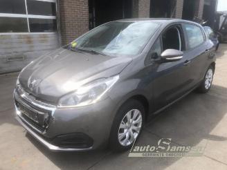 Vrakbiler auto Peugeot 208 208 I (CA/CC/CK/CL), Hatchback, 2012 / 2019 1.2 Vti 12V PureTech 82 2018/10