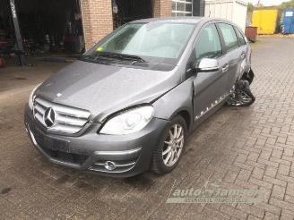Sloopauto Mercedes B-klasse B (W245), Hatchback, 2005 / 2011 1.7 B-180 16V 2010/6