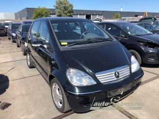 Coche siniestrado Mercedes A-klasse A (W168), Hatchback, 1997 / 2004 1.4 A-140 2004/1