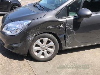 disassembly passenger cars Opel Meriva Meriva (B), MPV, 2010 / 2017 1.4 Turbo 16V ecoFLEX 2011/4