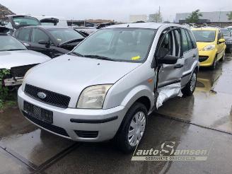Coche siniestrado Ford Fusion Fusion, Combi, 2002 / 2012 1.4 16V 2006/2