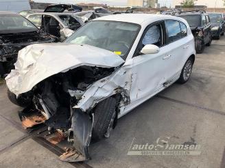 Vrakbiler auto BMW 1-serie 1 serie (E87/87N), Hatchback 5-drs, 2003 / 2012 116i 1.6 16V 2009/3