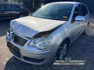 Vrakbiler auto Volkswagen Polo Polo IV (9N1/2/3), Hatchback, 2001 / 2012 1.2 2008/4