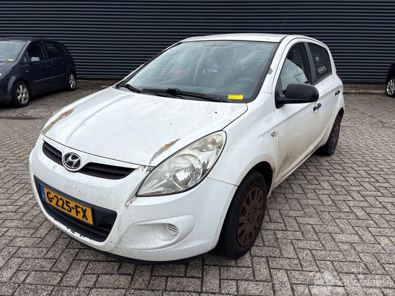 Hyundai I-20 