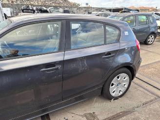 BMW 1-serie 1 serie (E87/87N), Hatchback 5-drs, 2003 / 2012 120i 16V picture 11