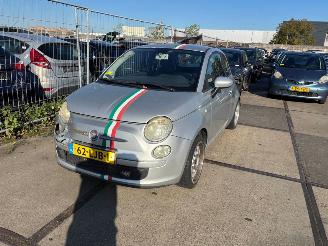 uszkodzony samochody osobowe Fiat 500  2010/4