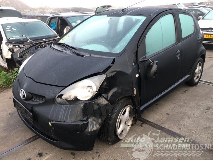 Toyota Aygo Aygo (B10), Hatchback, 2005 / 2014 1.0 12V VVT-i