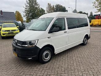 Schadeauto Volkswagen Transporter 2.0 TDI 110KW L2H2 AUTOMAAT LANG PKW BRIEF 9P KLIMA EURO6 2016/12
