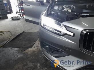 Volvo V-60 V60 II (ZW), Combi, 2018 2.0 B3 16V Mild Hybrid picture 11
