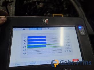 Seat Leon Leon (1P1), Hatchback 5-drs, 2005 / 2013 2.0 TFSI 16V picture 2