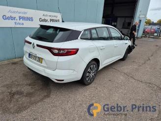 Coche siniestrado Renault Mégane Megane IV Estate (RFBK), Combi 5-drs, 2016 1.5 Energy dCi 110 2017/2