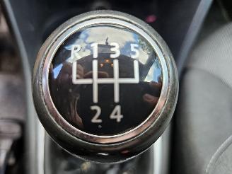 Volkswagen Polo 1.4 16V Hatchback  Benzine 1.390cc 63kW (86pk) FWD picture 12