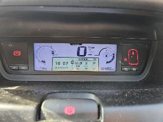Citroën C4-picasso 7 PERS 1.8 16V MPV  Benzine 1.749cc 92kW (125pk) FWD picture 13