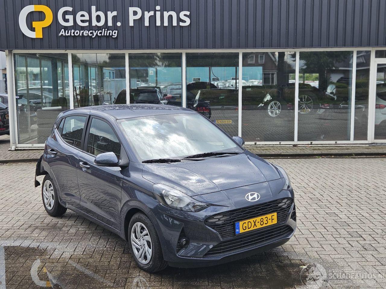 Hyundai I-10 1.0 12V Hatchback  Benzine 998cc 49kW (67pk)