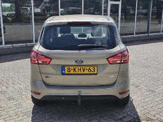 Ford B-Max 1.0 EcoBoost 12V 100 MPV  Benzine 999cc 74kW (101pk) picture 2