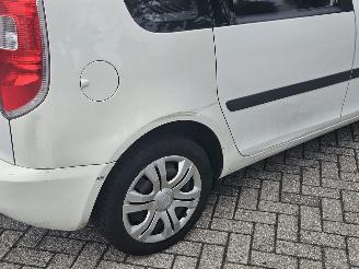 Skoda Roomster 1.2i 12V MPV  Benzine 1.198cc 51kW (69pk) FWD picture 4