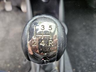 Daihatsu Cuore 1.0 12V DVVT Hatchback  Benzine 998cc 51kW (69pk) FWD picture 10