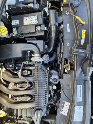 Citroën C3 1.2 Vti 12V PureTech Hatchback  Benzine 1.199cc 61kW (83pk) picture 11