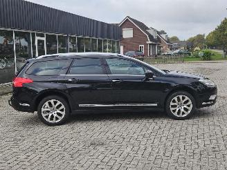Citroën C5 3.0 HDiF V6 24V Combi/o  Diesel 2.992cc 177kW (241pk) FWD picture 2