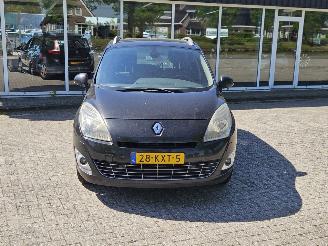 Renault Scenic 1.4 16V TCe 130 MPV  Benzine 1.397cc 96kW (131pk) FWD picture 3