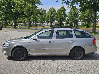 Skoda Octavia 1.6 TDI Greenline Combi/o 4Dr Diesel 1.598cc 77kW (105pk) FWD picture 5