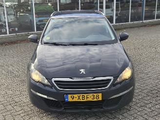 Peugeot 308 1.6 BlueHDi 120 Combi/o 4Dr Diesel 1.560cc 88kW (120pk) FWD picture 2