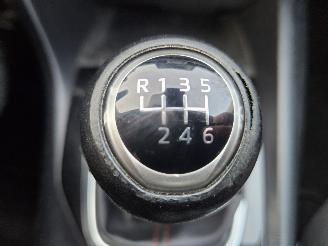 Mazda 3 2.0 SkyActiv-G 16V Hatchback  Benzine 1.997cc 88kW (120pk) FWD picture 11