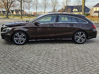 Mercedes Cla-klasse 1.6 CLA-180 16V Combi/o  Benzine 1.595cc 90kW (122pk) FWD picture 4