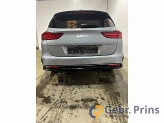 Kia Cee d Ceed Sportswagon (CDF), Combi 5-drs, 2018 1.0i T-GDi 12V picture 3