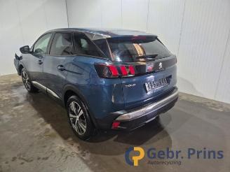 Vrakbiler auto Peugeot 3008 3008 II (M4/MC/MJ/MR), MPV, 2016 1.2 12V e-THP PureTech 130 2023/2