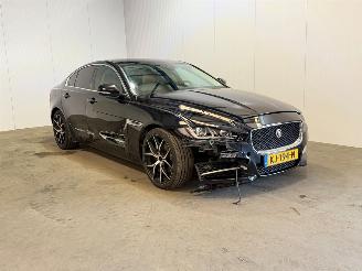 Unfallwagen Jaguar XE 2.0 D Corporate Edition R-Sport 2016/10