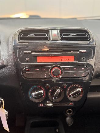 Mitsubishi Space-star 1.0 Cool+ picture 12