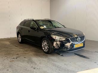 Schadeauto Mazda 6 2.2D Skylease+ 2014/10